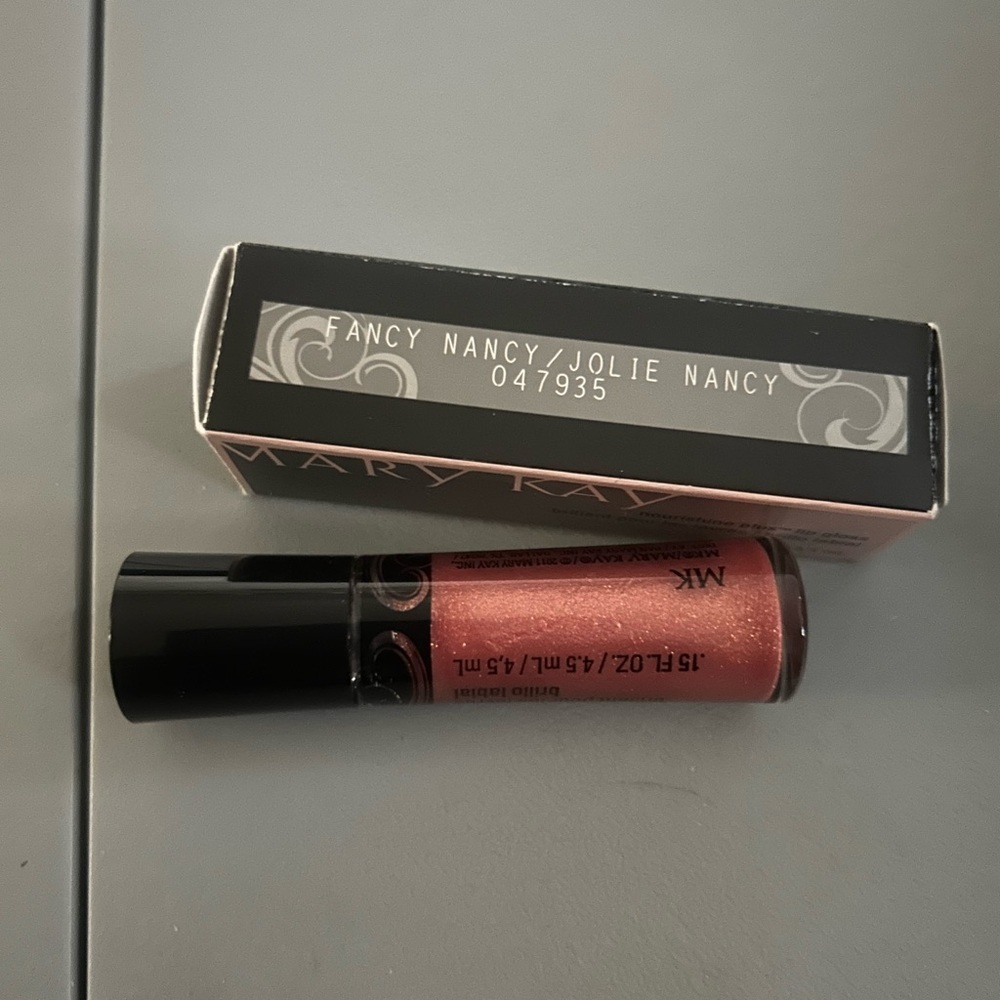 Mary Kay Fancy Nancy Lip Gloss - Shimmering Pink